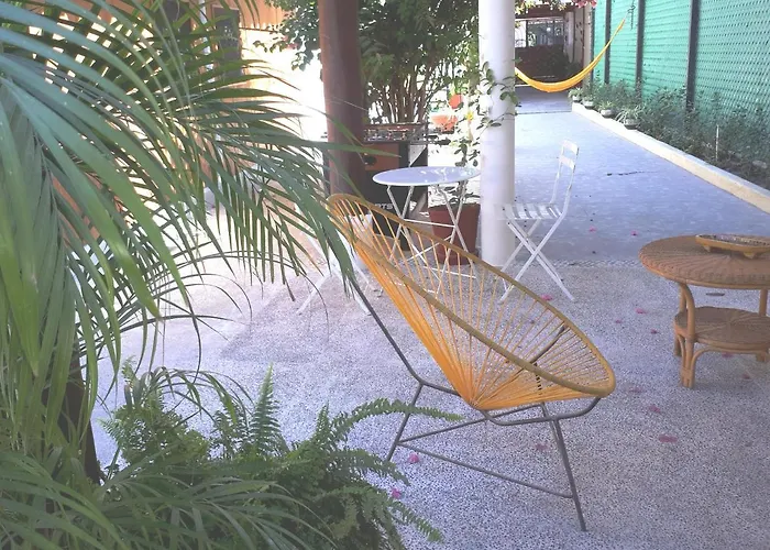 Hotel Casa Lao Centro 2*