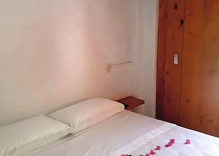 Hotel Casa Lao Centro Zihuatanejo