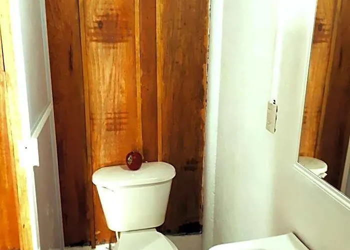 Casa Lao Centro Hotel 2*