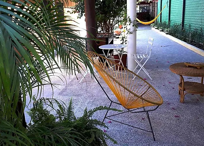 Casa Lao Centro Zihuatanejo